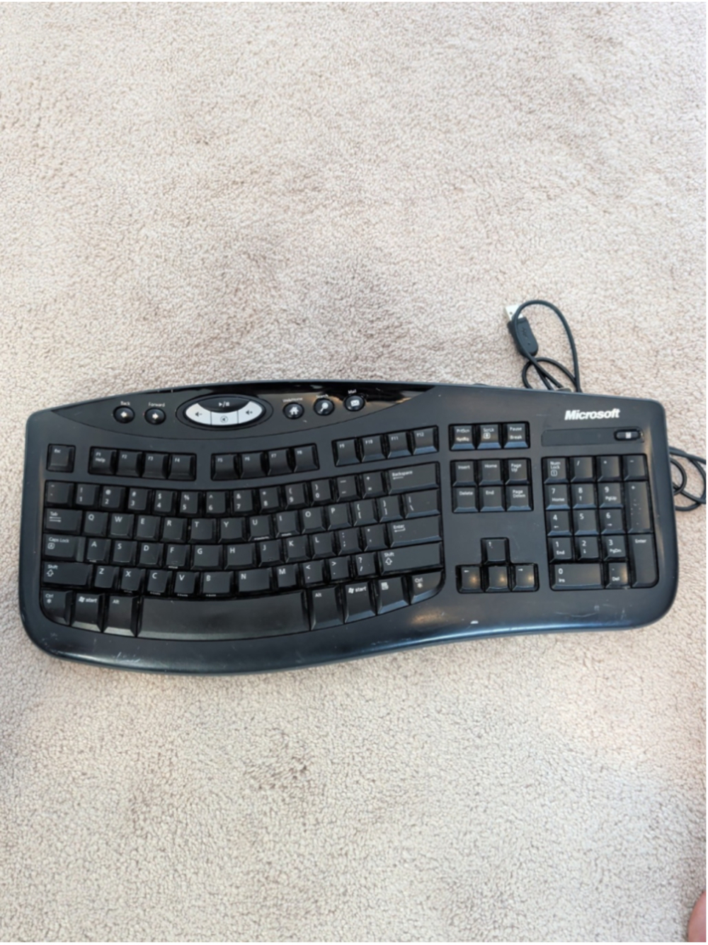 Microsoft Comfort Curve Keyboard 2000 v1.0 USB Wired, Ergonomic, Black